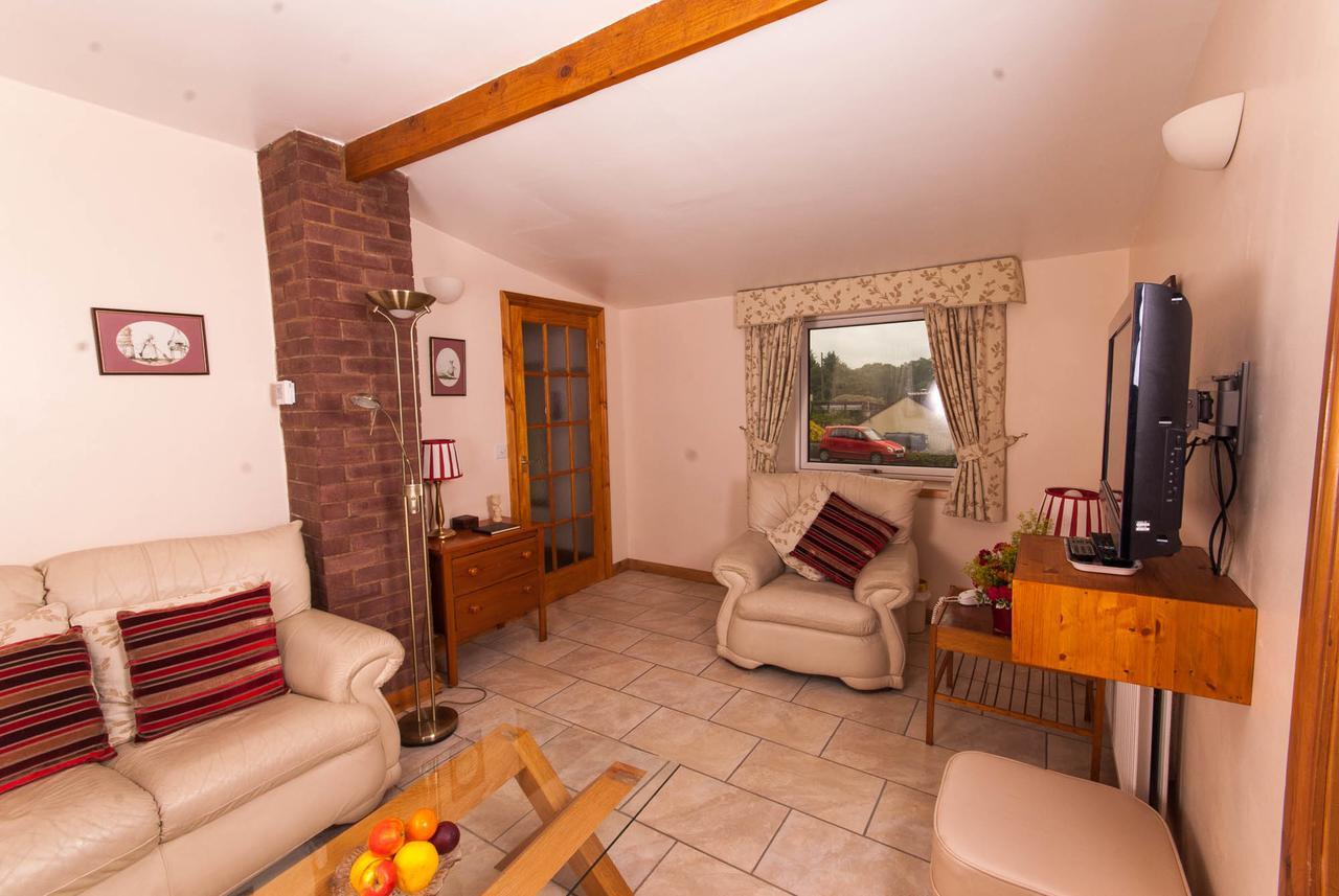 Farmborough Greyfield Farm Cottages מראה חיצוני תמונה